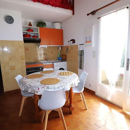 Maison P2 Mezzanine, Terrasse, Proche Et Commerces, Parking Securise Au Grau-du-roi - Fr-1-307-142 Apartmán