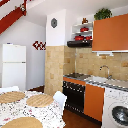 Lägenhet Maison P2 Mezzanine, Terrasse, Proche Et Commerces, Parking Securise Au Grau-du-roi - Fr-1-307-142