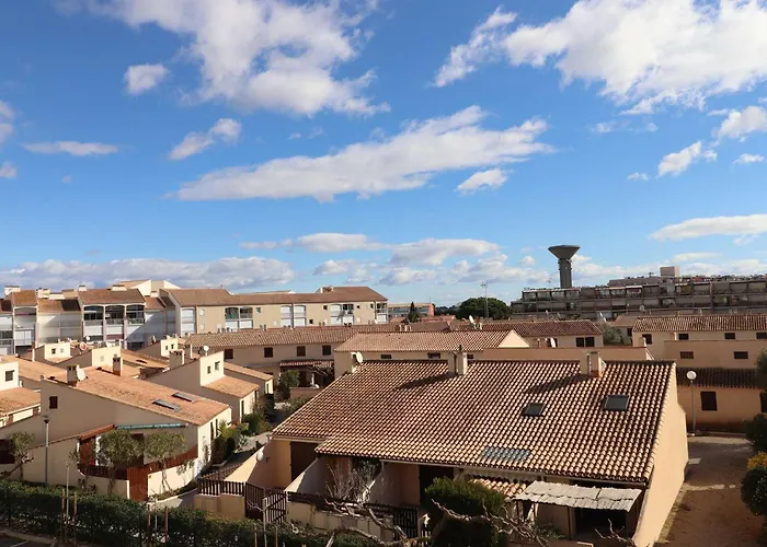 Maison P2 Mezzanine, Terrasse, Proche Et Commerces, Parking Securise Au Grau-du-roi - Fr-1-307-142 Apartamento